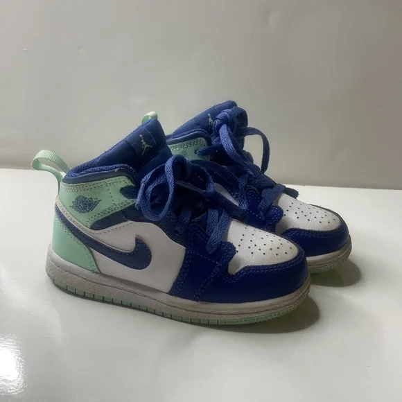 Toddler Nike Jordan 1 - Picture 3 of 5